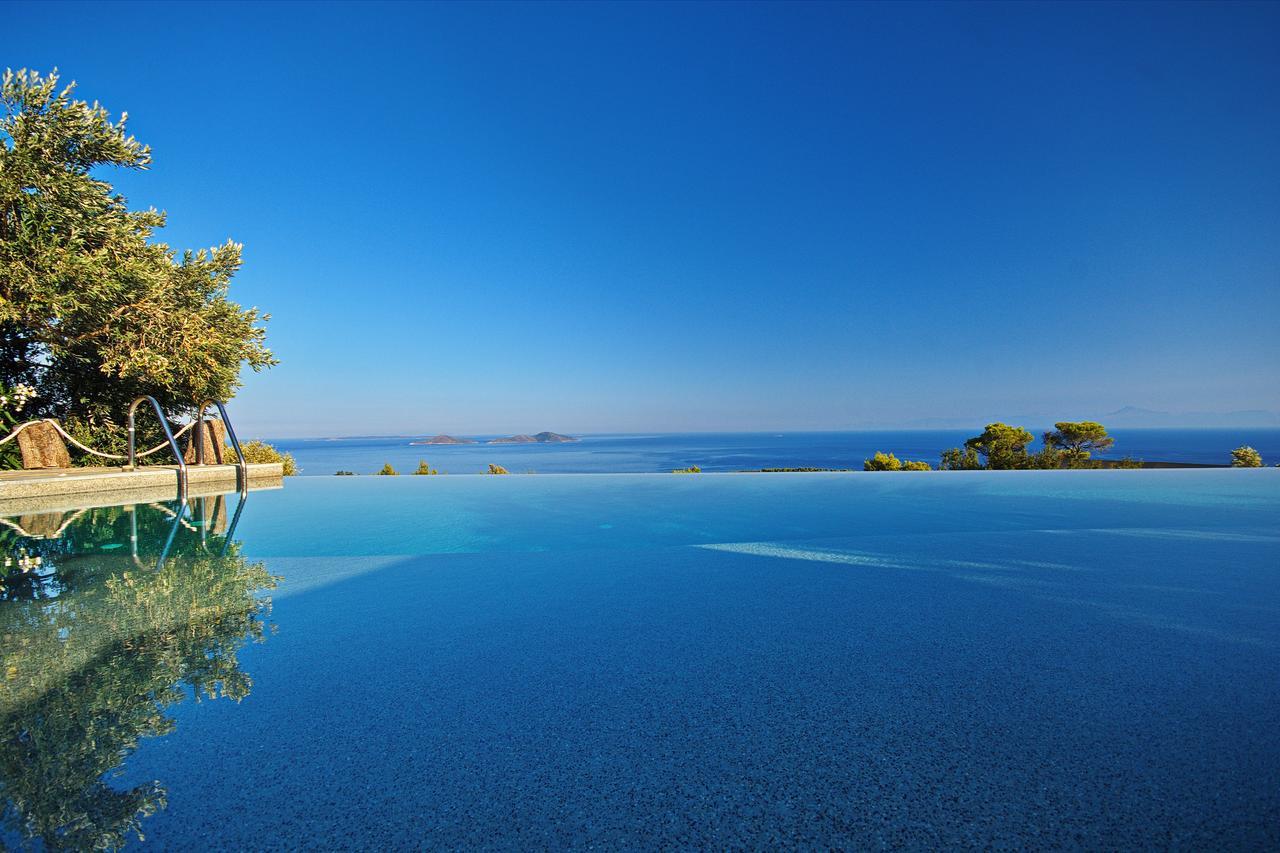 The Infinity 180 Luxury Suites Milia المظهر الخارجي الصورة