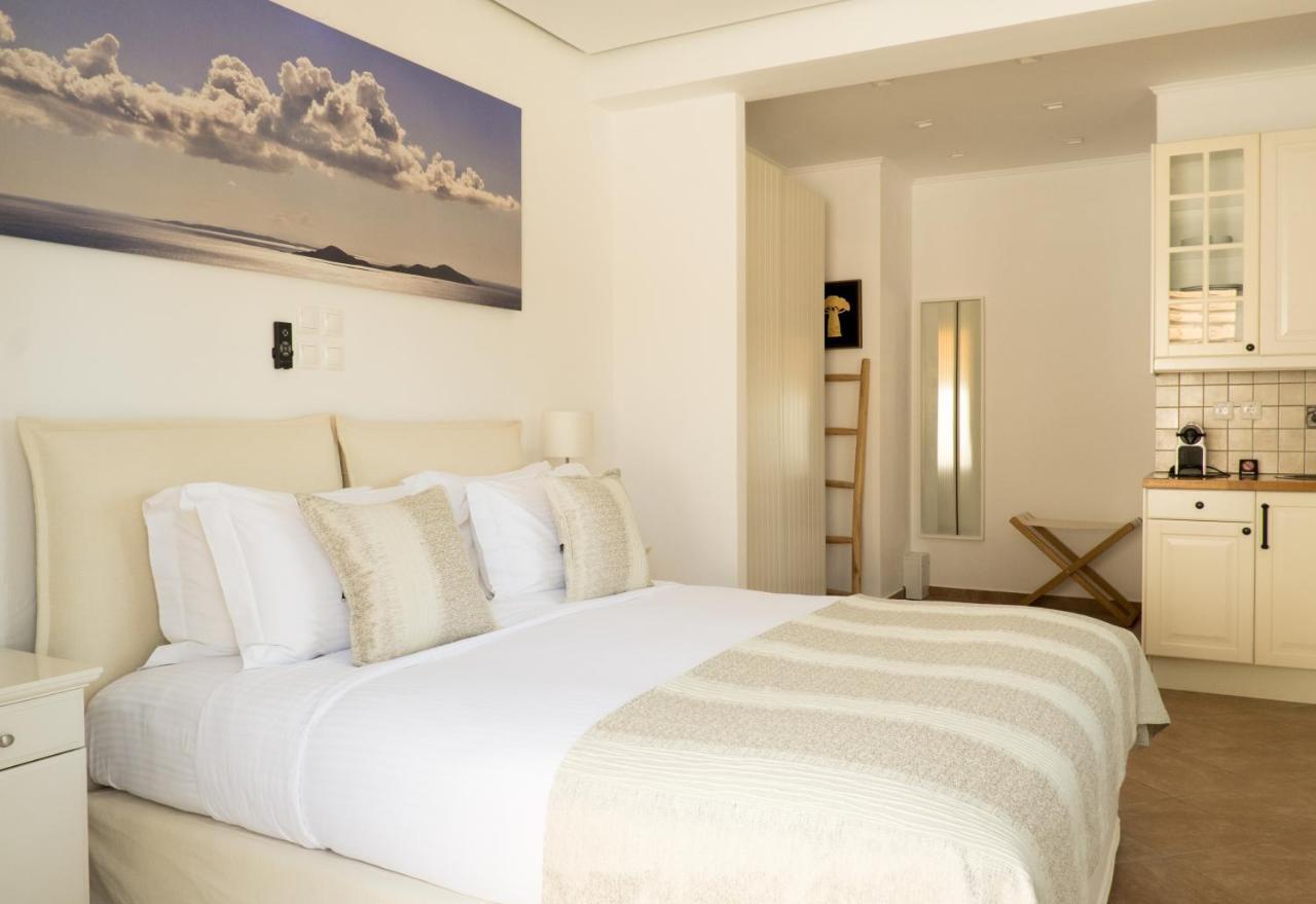 The Infinity 180 Luxury Suites Milia المظهر الخارجي الصورة